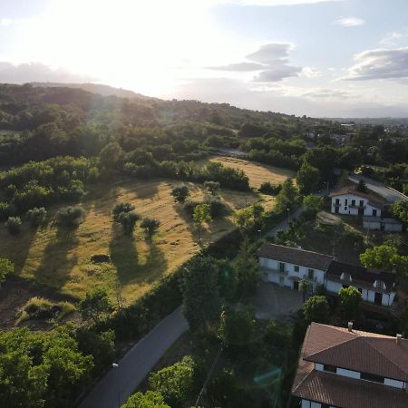 La Pergola Casa Vacanza Villa Pietradefusi Buitenkant foto